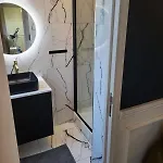 Beau 2 pièce, tout équipé et calme