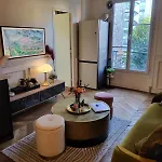 Beau 2 pièce, tout équipé et calme